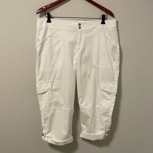 White Capri Pant